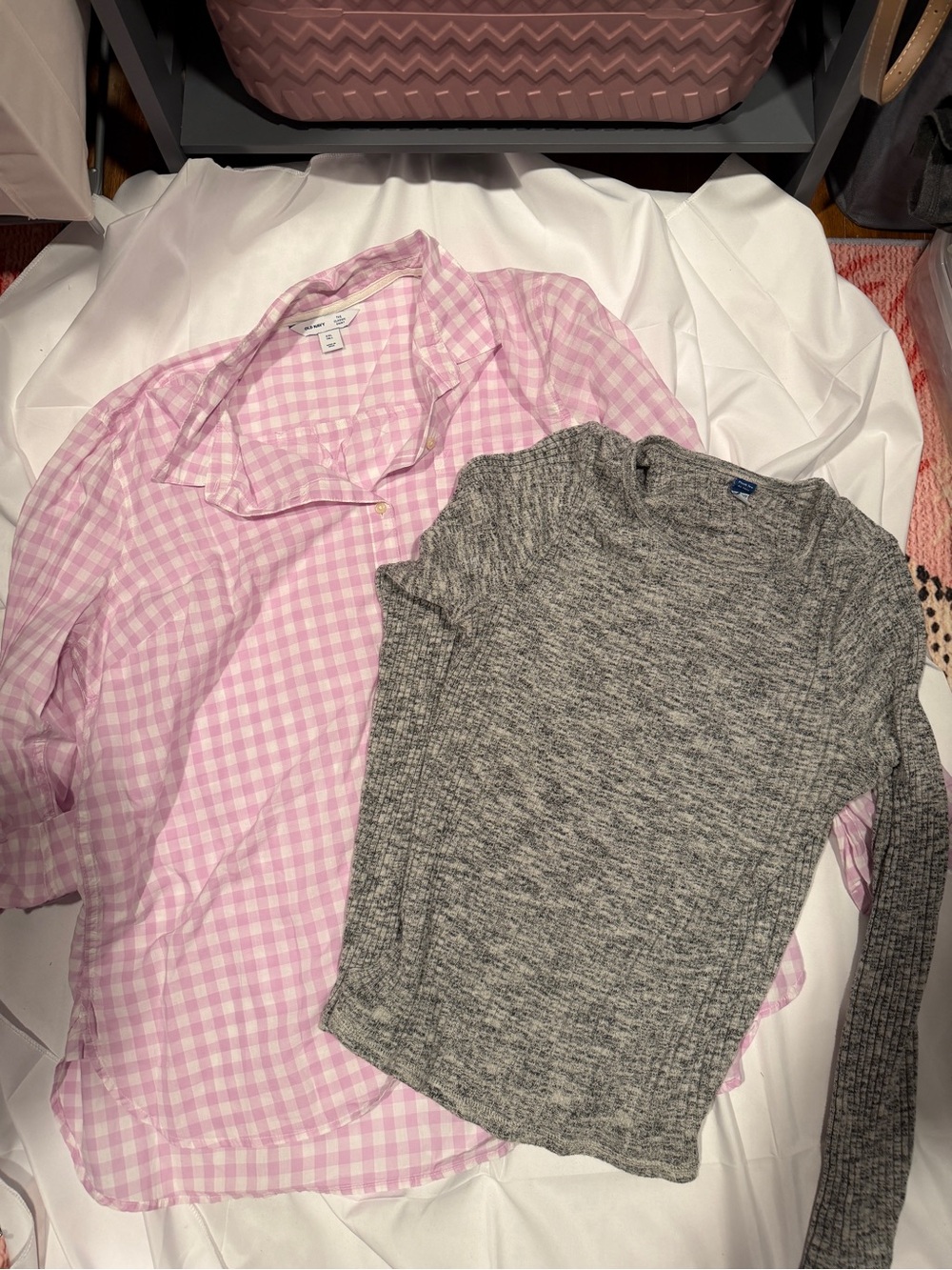 Lot of 2 Old Navy Women’s shirts XLT
